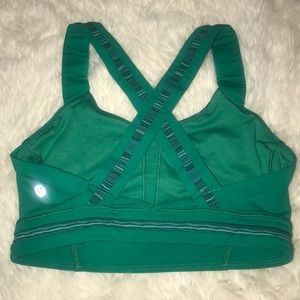 Lululemon size 4 racerback sports bra, new